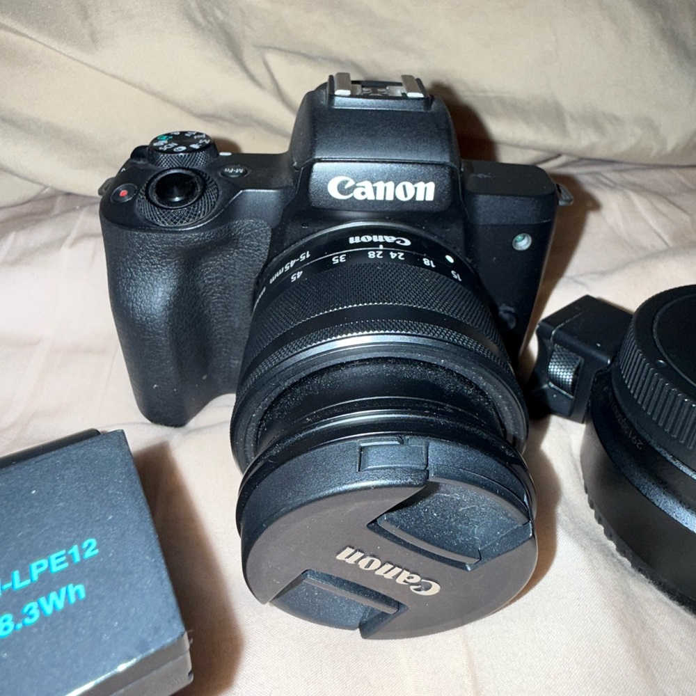 Canon M50 w/ Lens & accessories